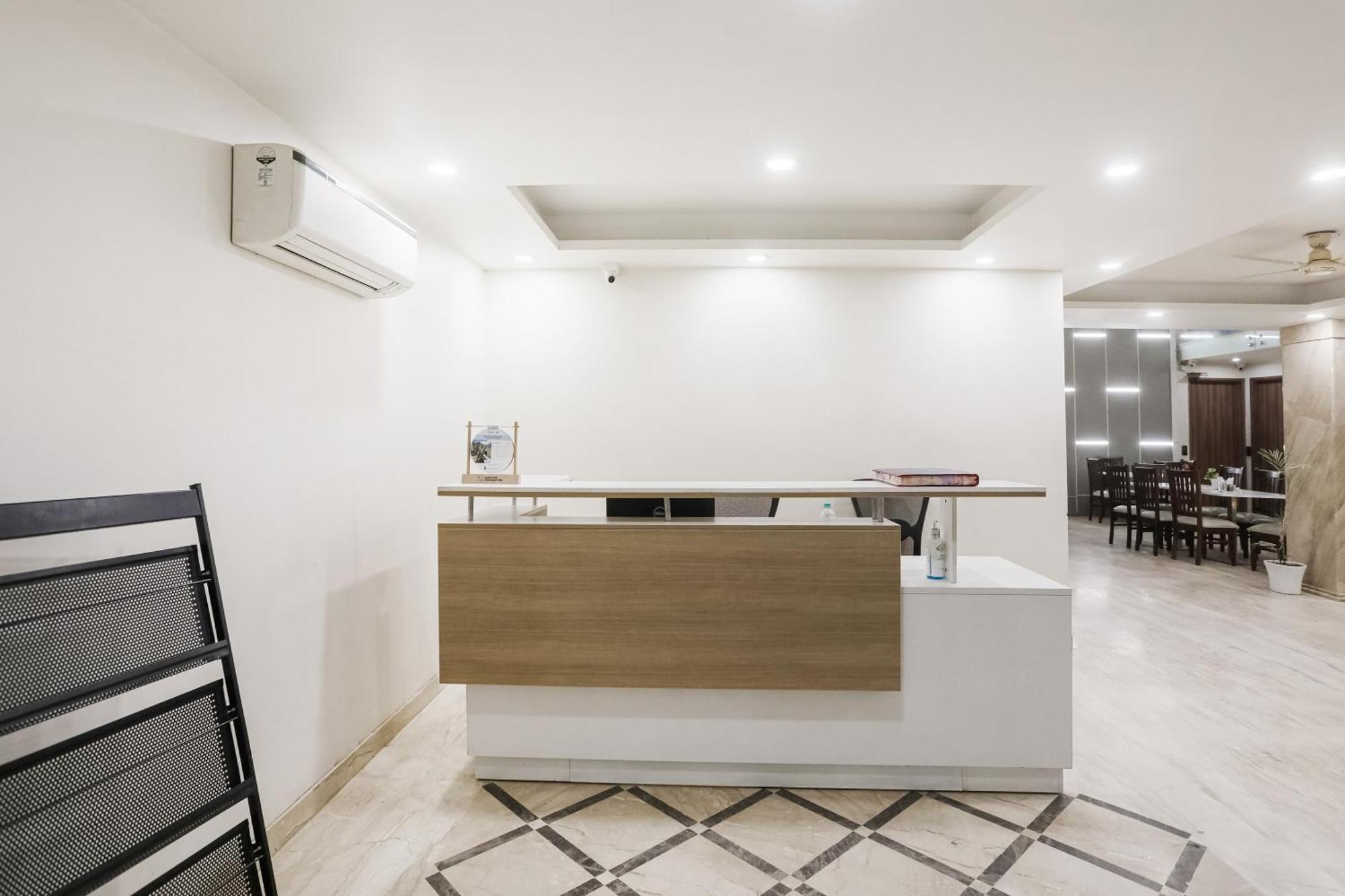 Townhouse The Amv Hotel Gurgaon Exteriör bild